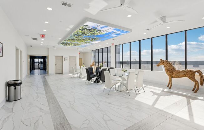 2 beds, 2 baths, 842 sqft, $2,300, Unit 524