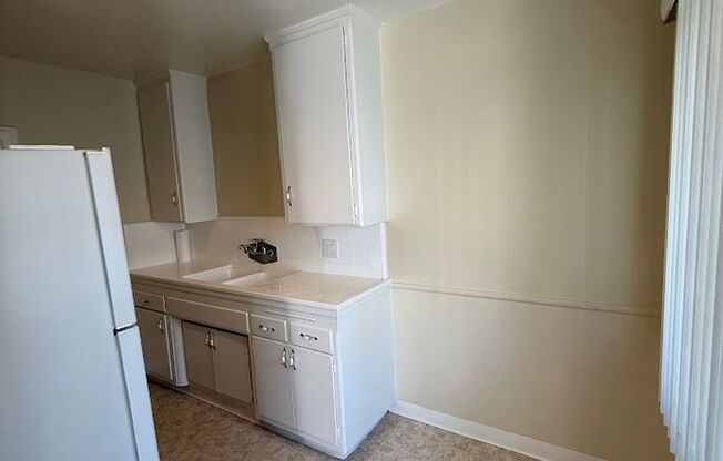 1 bed, 1 bath, 625 sqft, $1,795, Unit 11