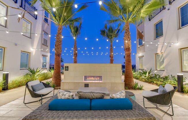outdoor lounge