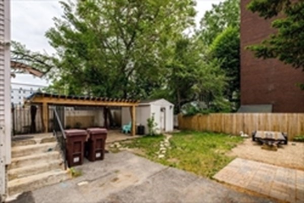 3 beds, 1 bath, 1,100 sqft, $2,500, Unit 3