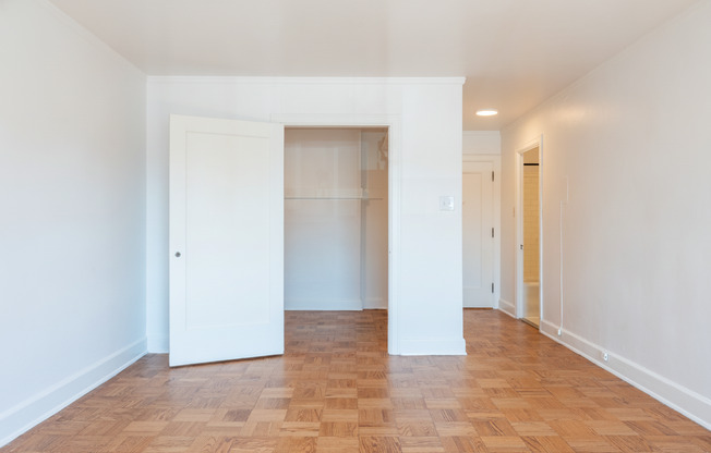 Studio, 1 bath, 200 sqft, $1,525