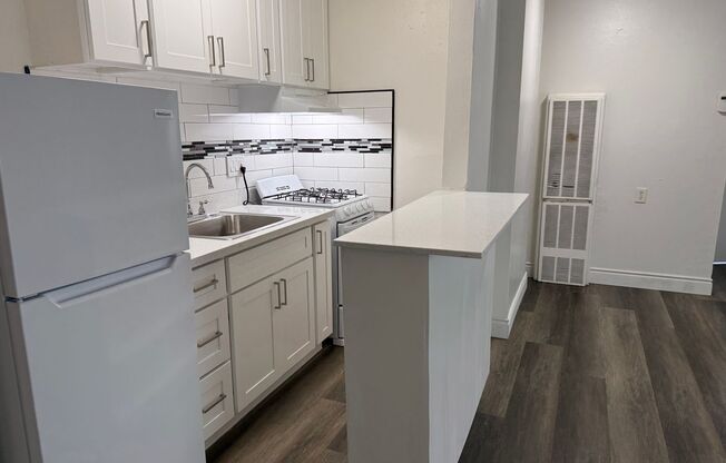 1545/57 Montair Apartments