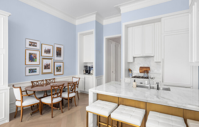 1 bed, 1.5 baths, 895 sqft, $9,950, Unit 4J