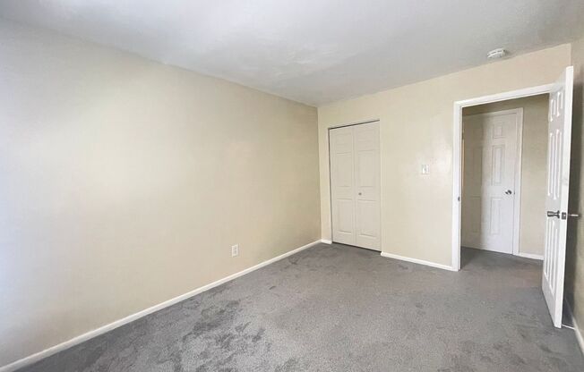 The Perfect 3 Bed, 1.5 Bath Cozy Townhouse