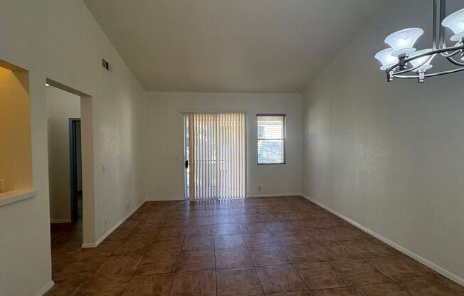 2 beds, 2 baths, $1,670, Unit #2068