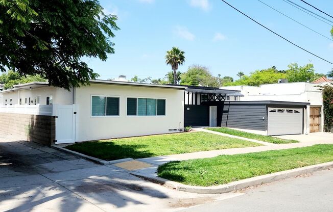 Charming Morley Field 3 bed 2 bath Home, plus 1 bed 1 bath Casita