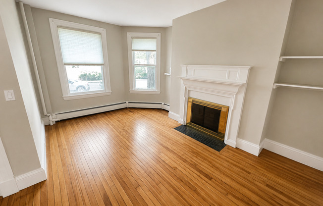 6 ARLIGTON ST