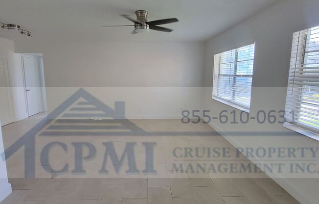 1 bed, 1 bath, 744 sqft, $1,725, Unit 35