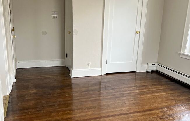 1 bed, 1 bath, $1,865, Unit #4