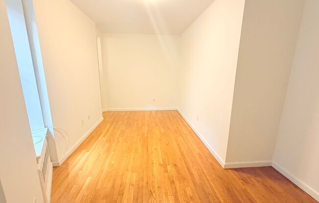 402 East 78th St