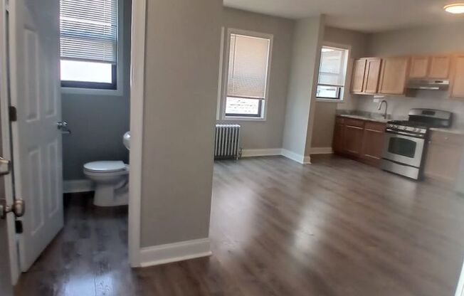 1 bed, 1 bath, $1,273