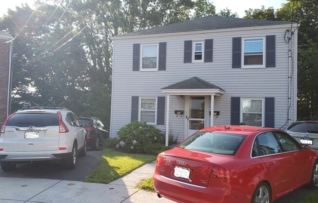40 HILLCREST CIR