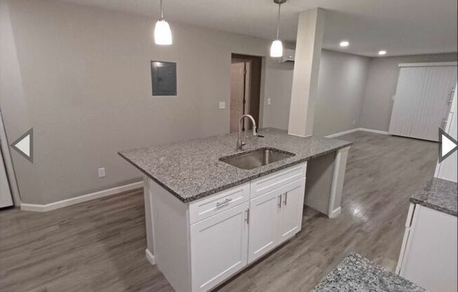 6741 Dublin Loop West
