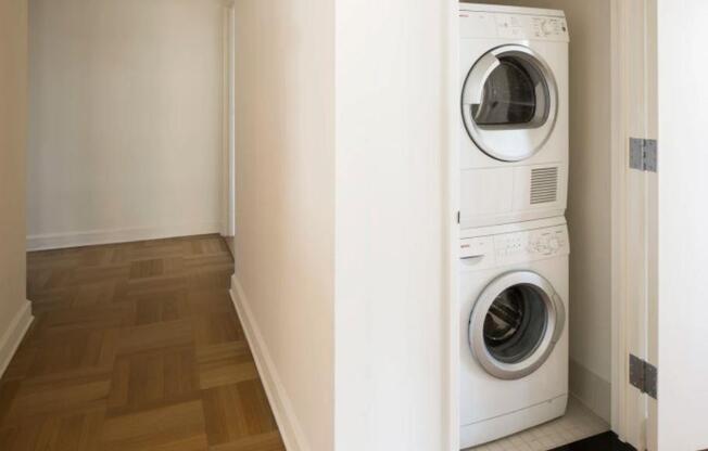 3 beds, 3 baths, 1,847 sqft, $13,865, Unit 1702