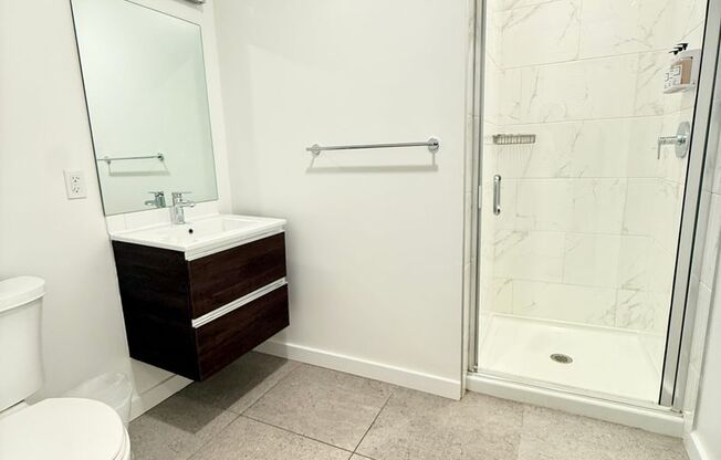 Studio, 1 bath, 438 sqft, $1,599, Unit 211