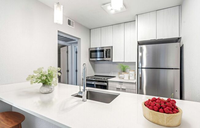 1 bed, 1 bath, 640 sqft, $1,500, Unit 104