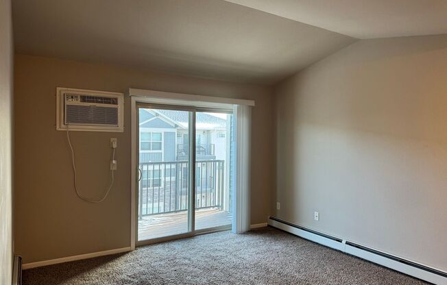 1 bed, 1 bath, 663 sqft, $995, Unit 2400-310