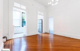 86 CARROLL ST