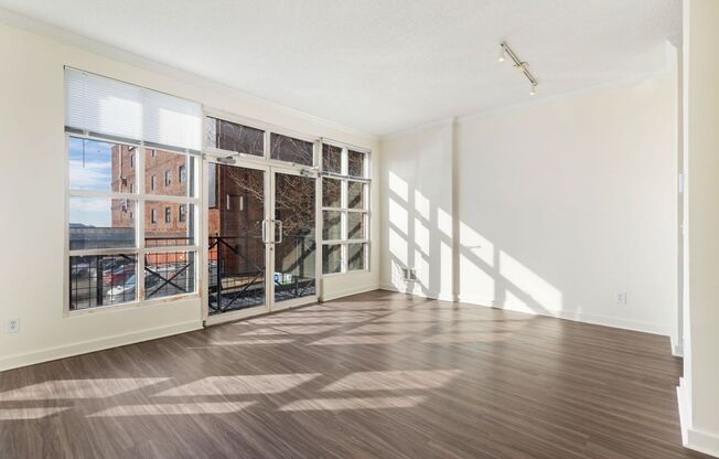 1 bed, 1 bath, 468 sqft, $2,025, Unit 502