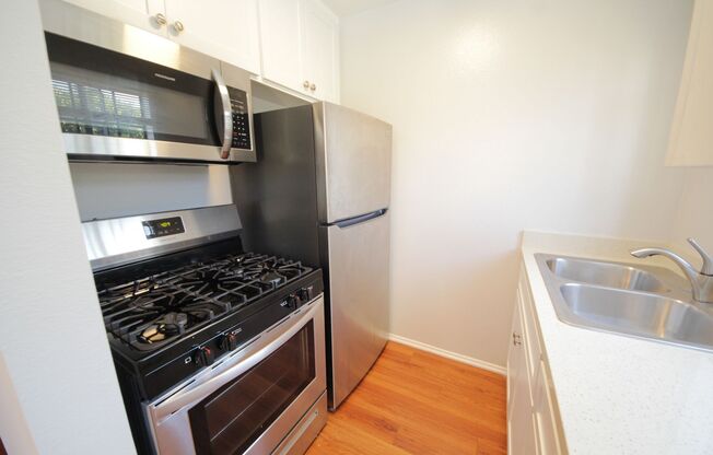 Studio, 1 bath, $1,995, Unit 119