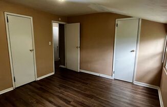 2 beds, 1 bath, $900, Unit 9218 Florida Avenue