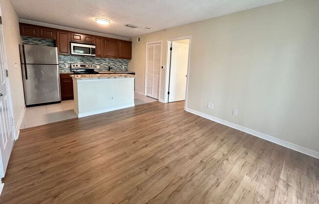 1 Bed/1 Bath Apartment in Community with Great Amenities