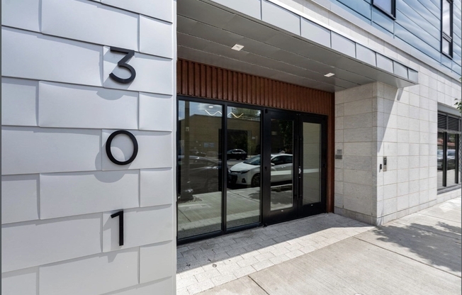 2 beds, 2 baths, 1,114 sqft, $3,950, Unit 402