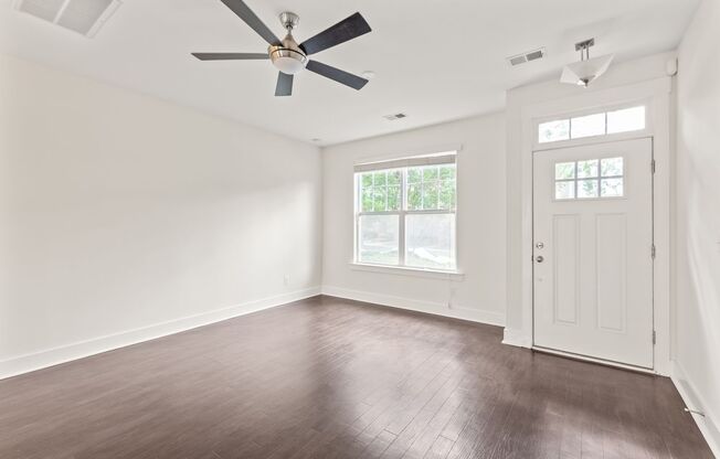 2 Bedroom Townhome in Brightwalk!