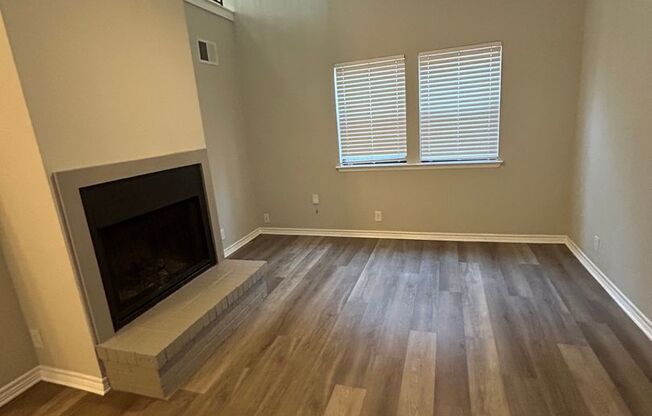 1610 Waterloo Trail Duplex