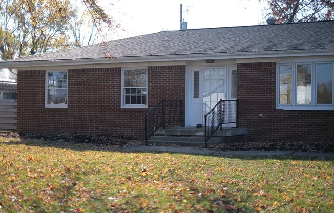 West Lafayette Home, Fenced Backyard, Attached 2 Car Garage, Stainless Appliances, Full Basement