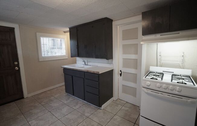 24.5 Waltham Avenue