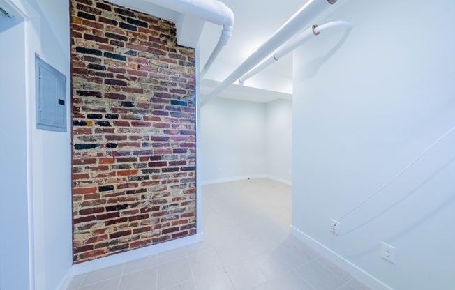 463 Broadway