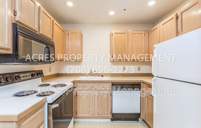 3028 Western Ave Unit 308
