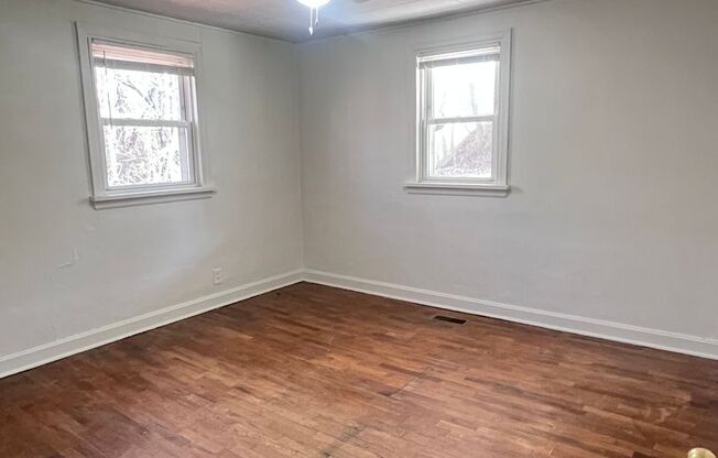 3 beds, 1 bath, $1,800