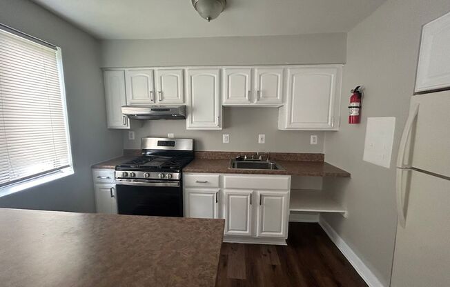 Affordable 2-Bedroom Apartment in Southwest DC – All Utilities Included