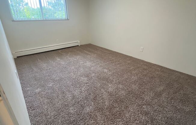 2 beds, 2 baths, 805 sqft, $1,525, Unit D-314