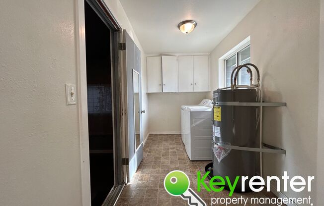 4 beds, 1 bath, $2,400