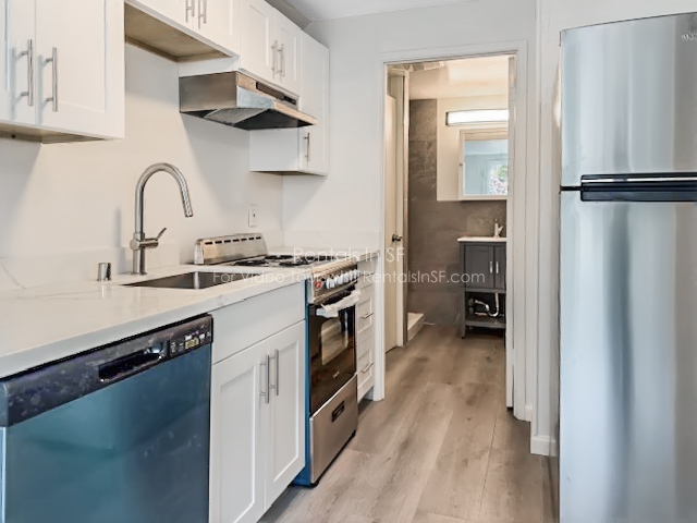 1454 8 AVE