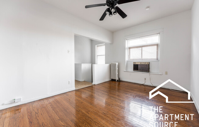 3036 N Halsted St, Chicago IL 1B