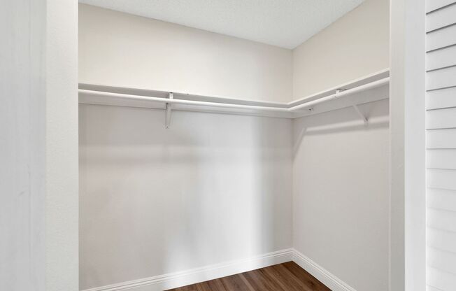 Studio, 1 bath, 600 sqft, $1,950, Unit Unit 210