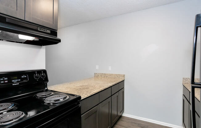 apartment kitchen Breakfast Bar