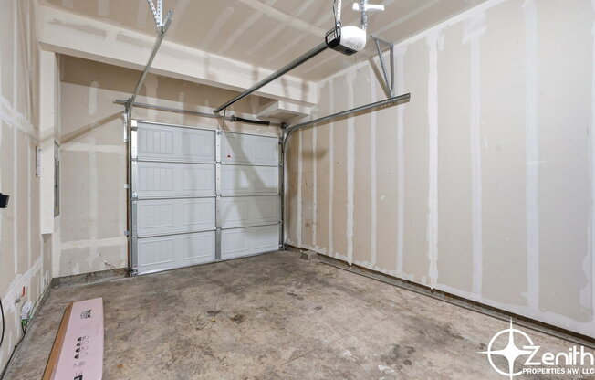 8515 NE 13 PL