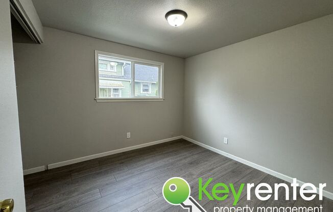 3 beds, 1 bath, $2,450