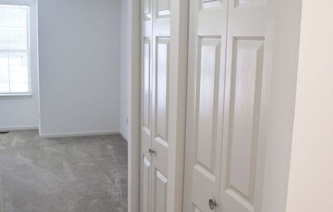1 bed, 1 bath, 760 sqft, $1,215, Unit 401-101