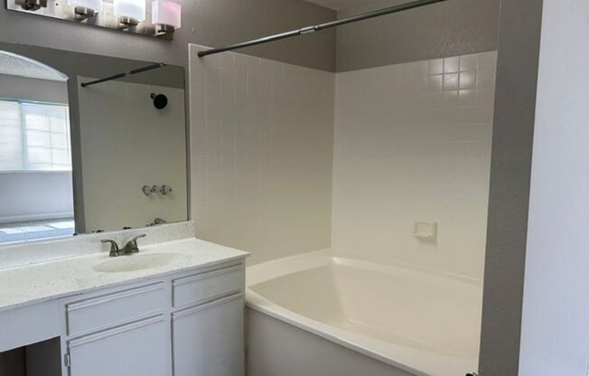 1 bed, 1 bath, 745 sqft, $1,375, Unit CA 5155-210