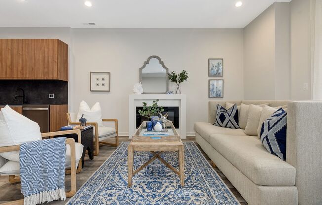 2 beds, 2 baths, 1,230 sqft, $2,406, Unit 770-2E