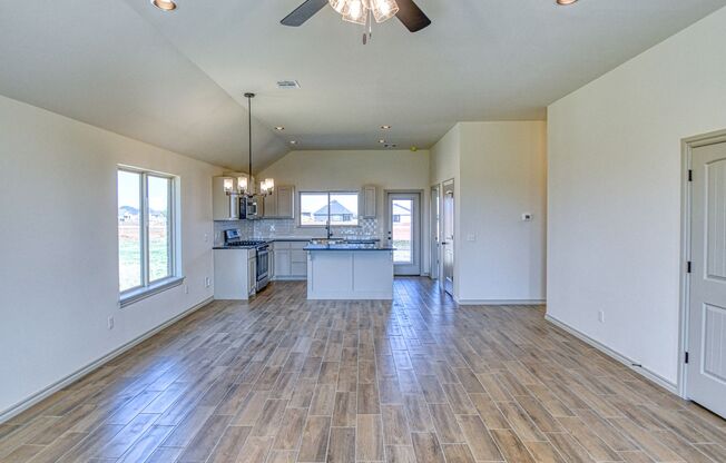 Brand New Construction in Savannah Estates!