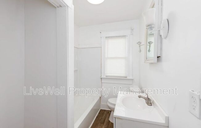 404 12 ST SW