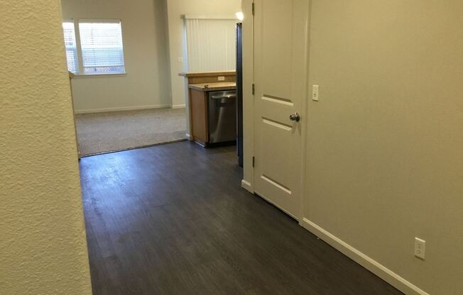 621-639 SE 162nd Ave.