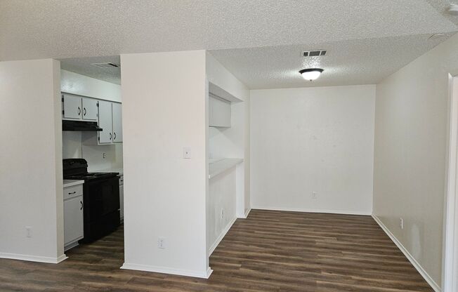 2 beds, 2 baths, $1,425